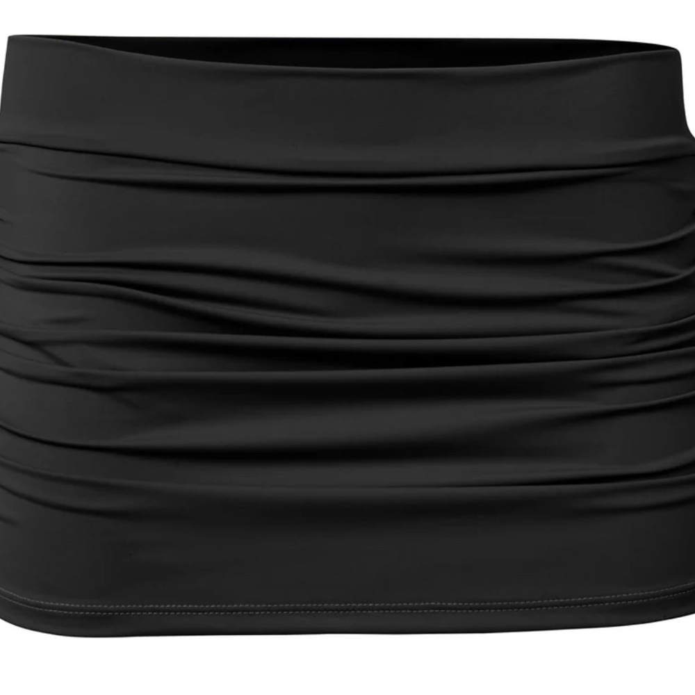 Venus Swim Skirt NWOT Size 10